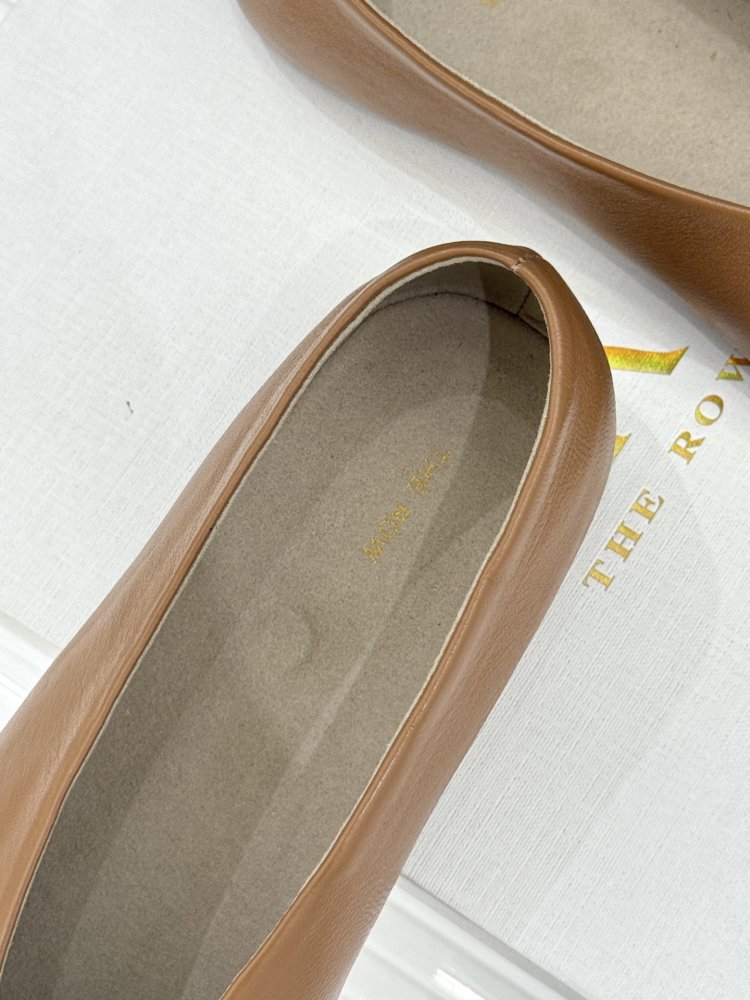 Туфли женские фото 8