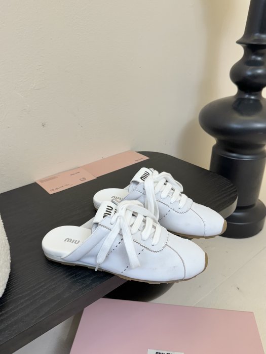 Кроссовки фото 2