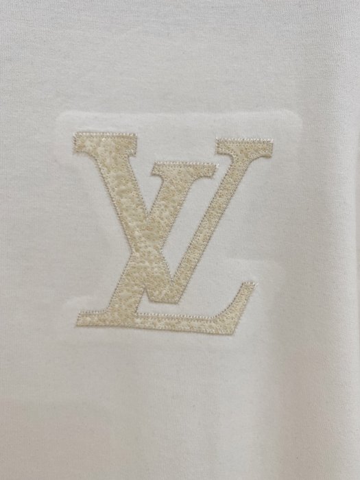 T-shirt men's фото 4