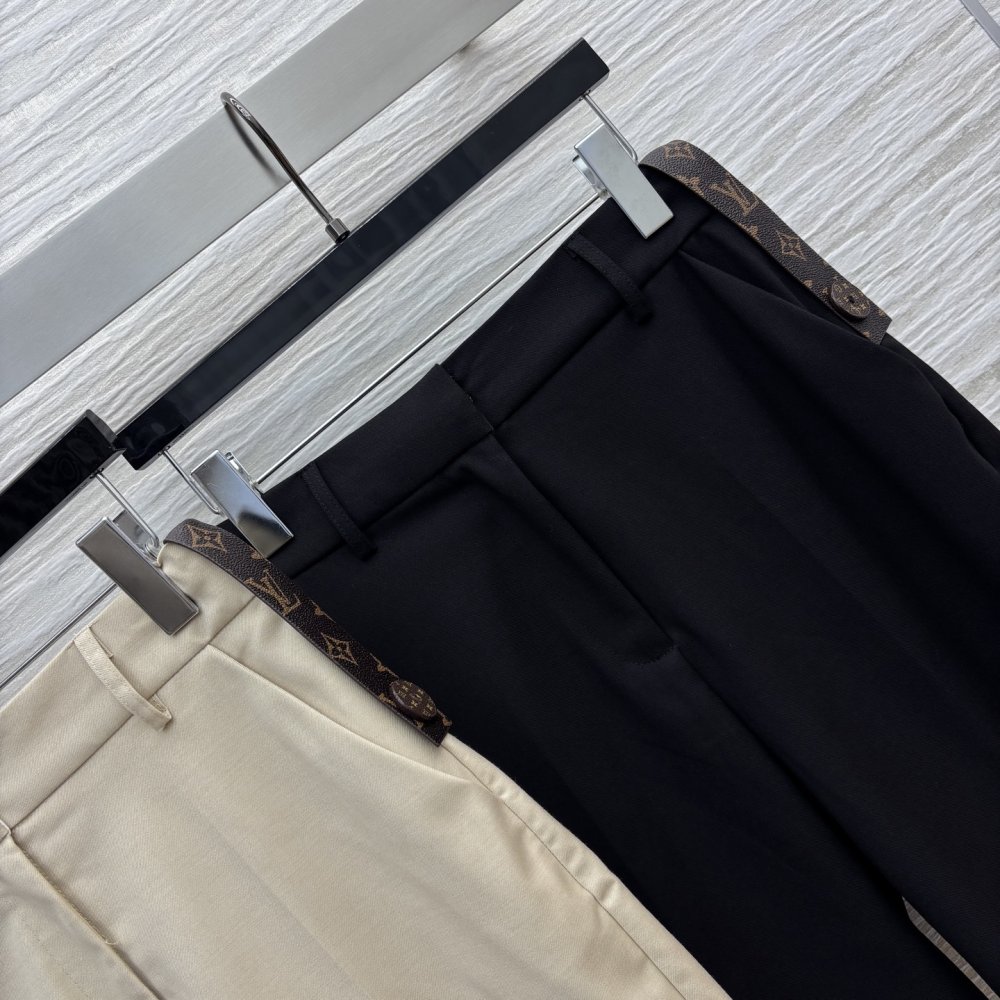 Shorts women's фото 5