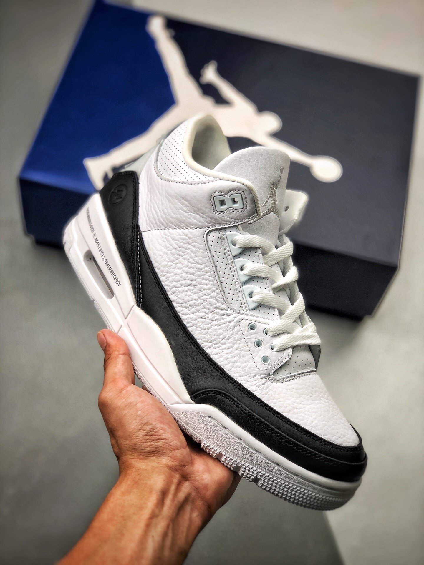 Sneakers Fragment Design x Air Jordan 3