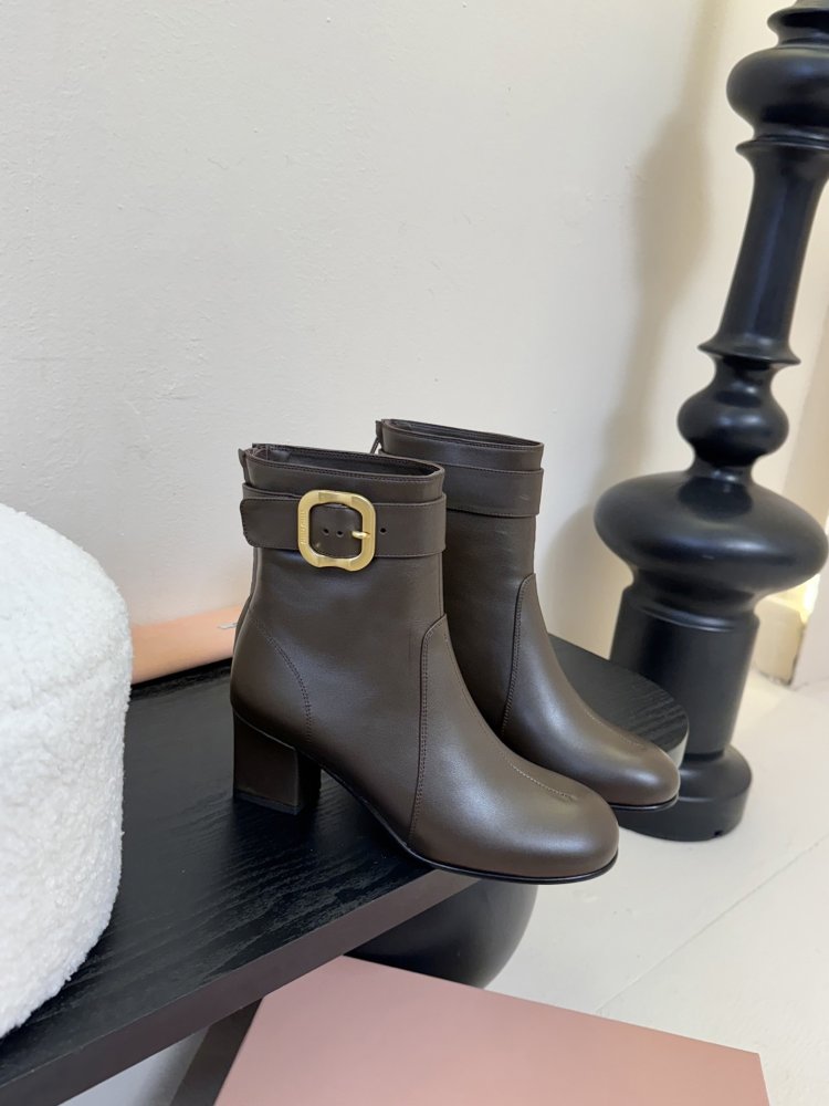 Черевики жіночі