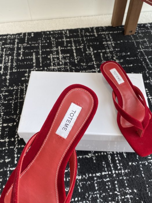 Босоножки фото 7