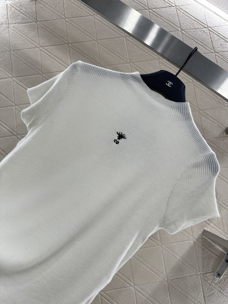 Футболка женская фото 8