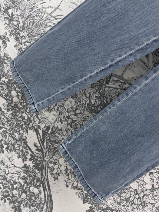 Jeans women's фото 4