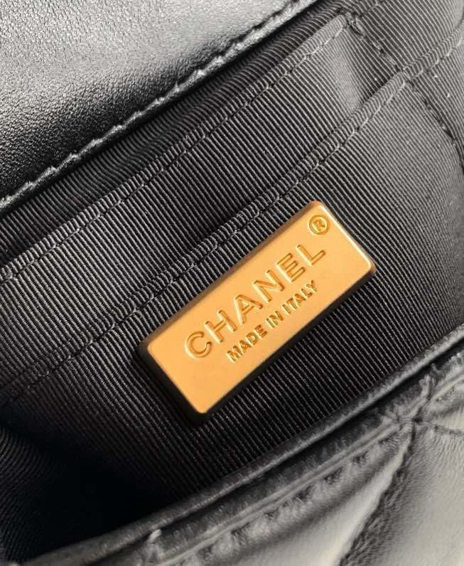 Сумка кожаная CHANEL 25P 18 см фото 9