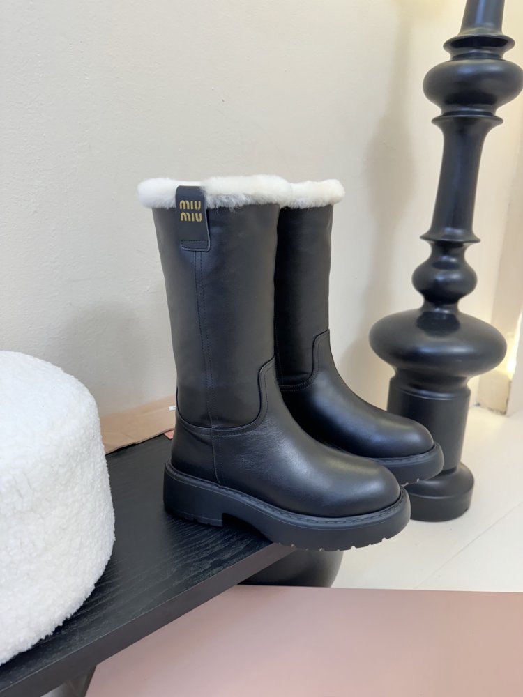 Boots women's фото 2