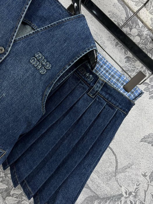 Костюм женский фото 6