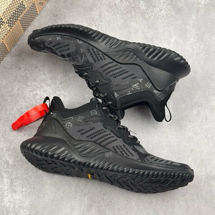 Кроссовки Adidas AlphaBounce Beyond M