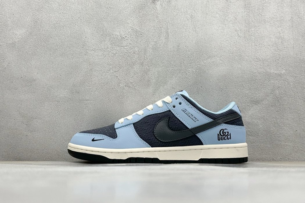 Кроссовки Nike SB Dunk Low x GUCCI