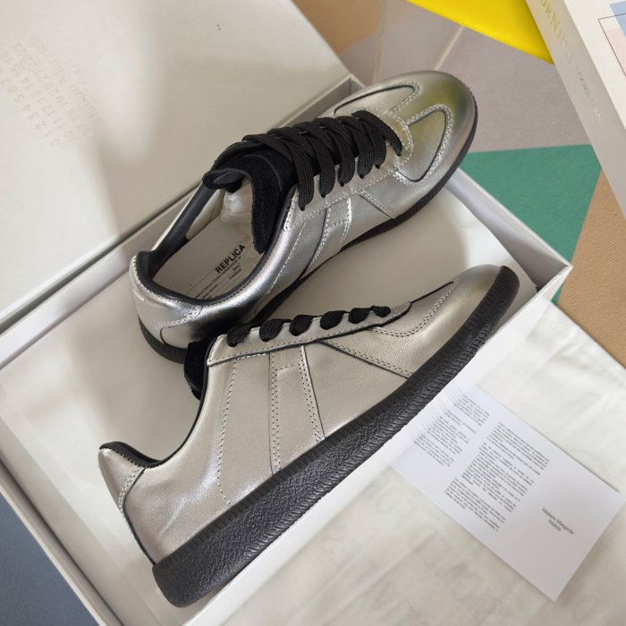 Кросівки фото 4