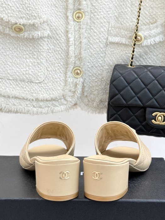 Босоножки фото 6