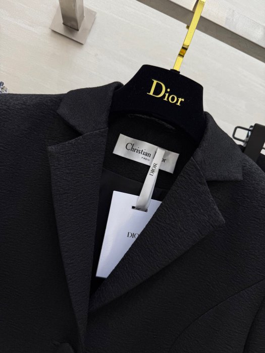 Костюм жіночий фото 4