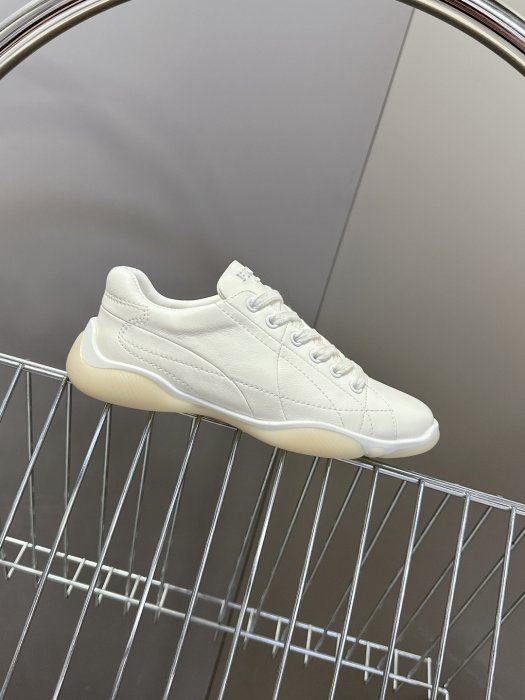 Кроссовки фото 5