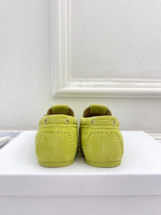 Лоферы женские фото 7