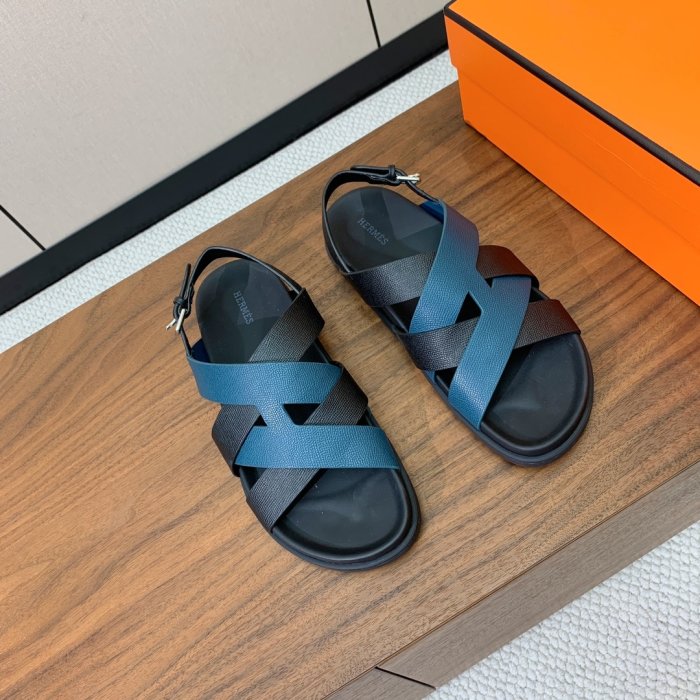 Сандалі жіночі фото 3