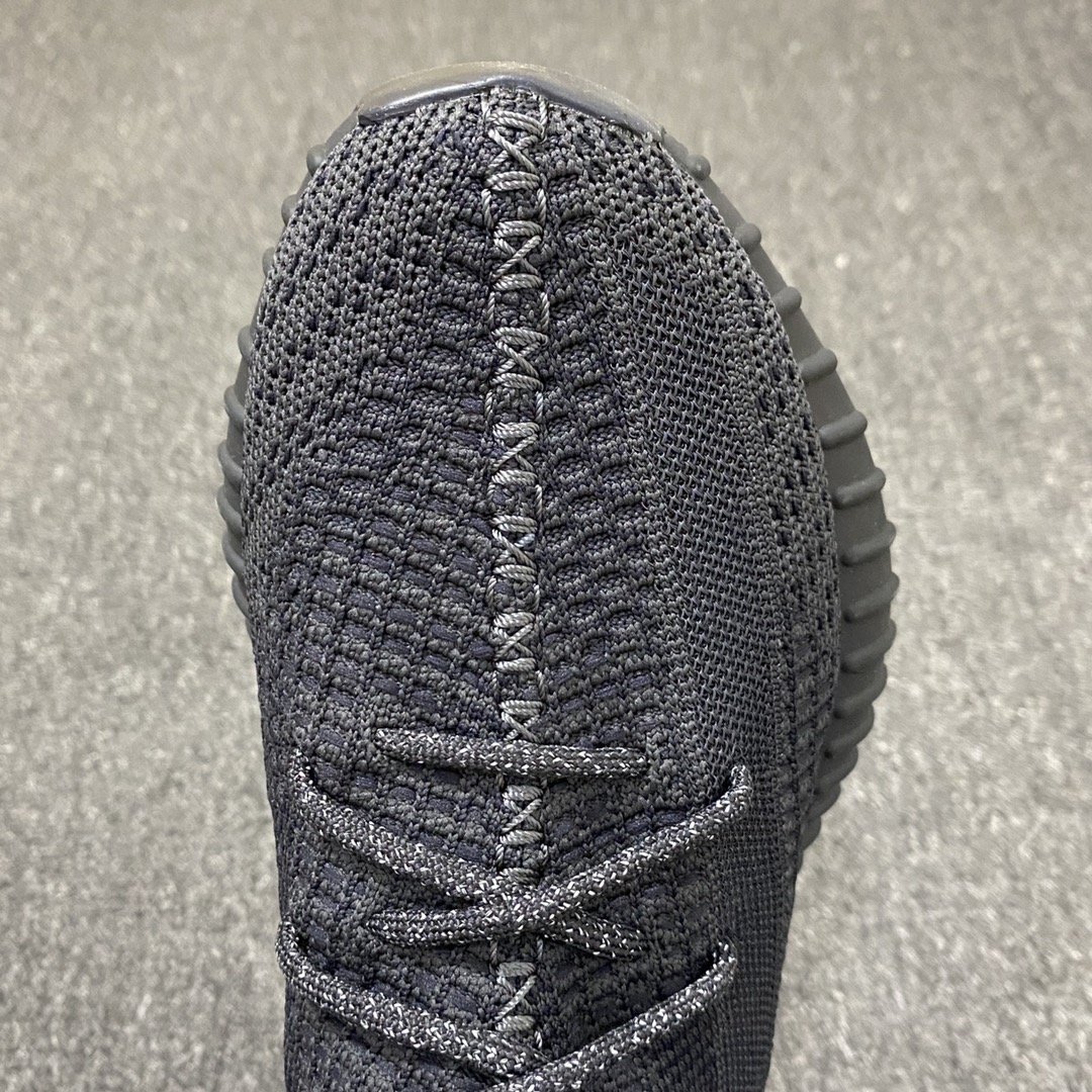 Кроссовки YEEZY BOOST 350 V2 Black фото 5