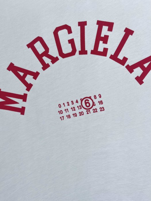 Футболка жіноча фото 6