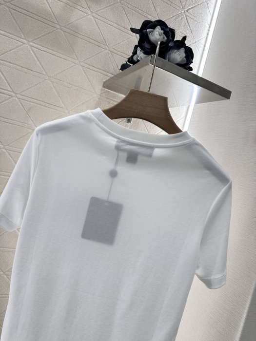 Футболка фото 4