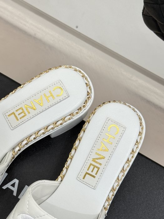 Босоножки фото 8