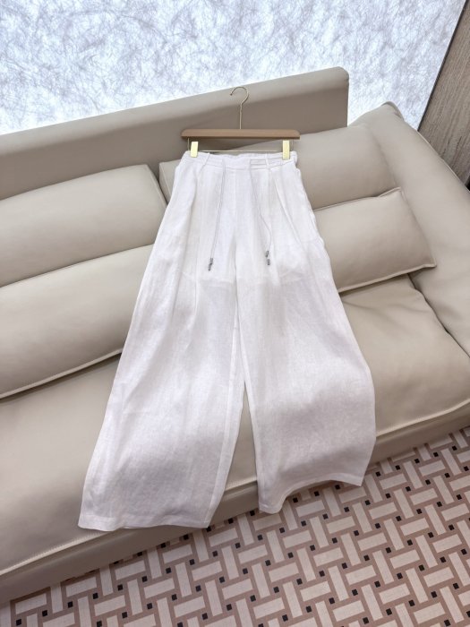 Costume female фото 8