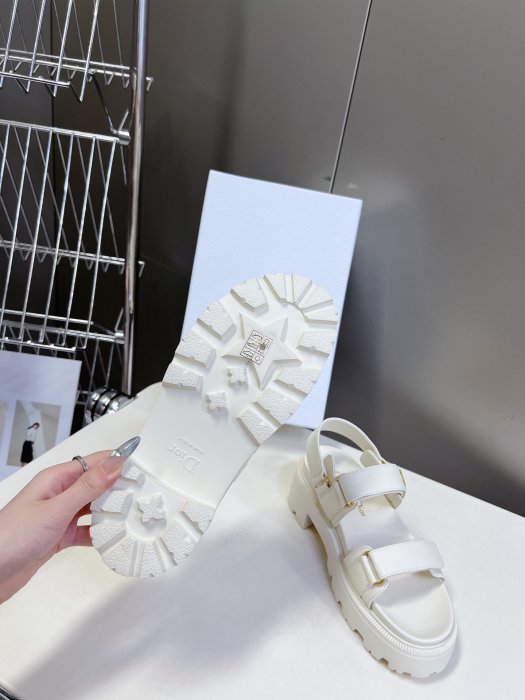 Sandals women's фото 8