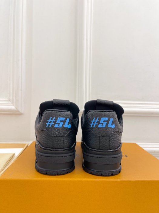 Sneakers фото 6