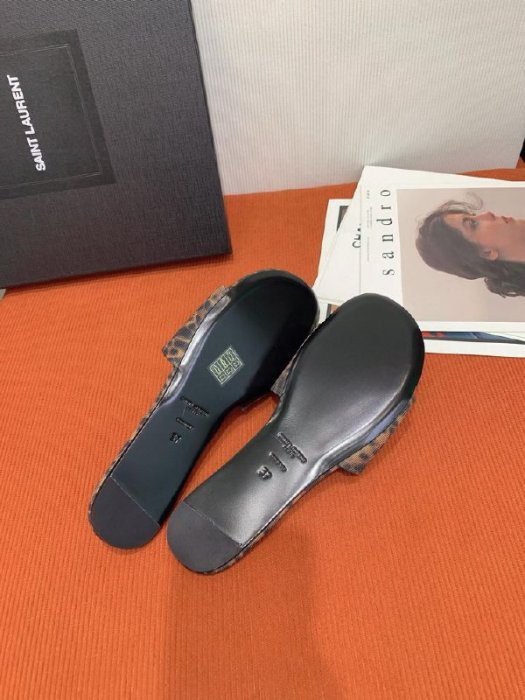 Босоніжки фото 5