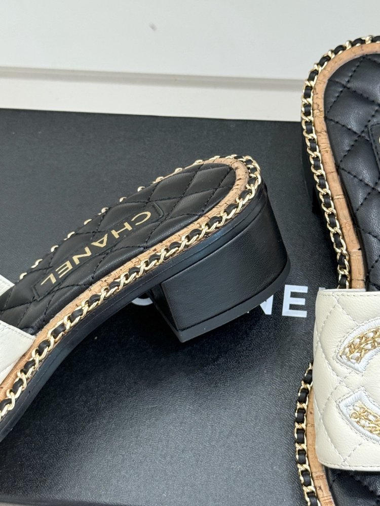 Босоножки фото 6