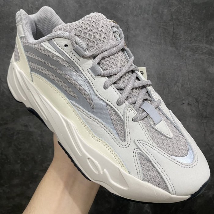 Sneakers Yeezy 700V2 EF2829 фото 3