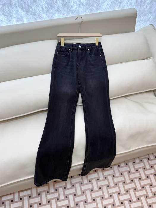 Джинси жіночі фото 3