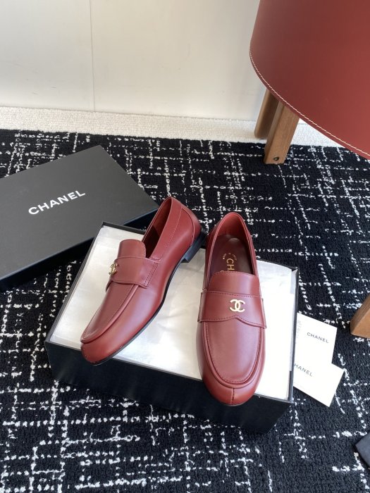 Лоферы жіночі фото 5