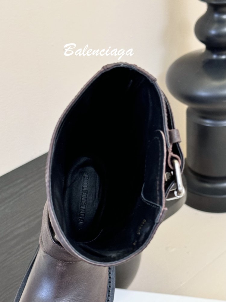 Чоботи жіночі фото 7