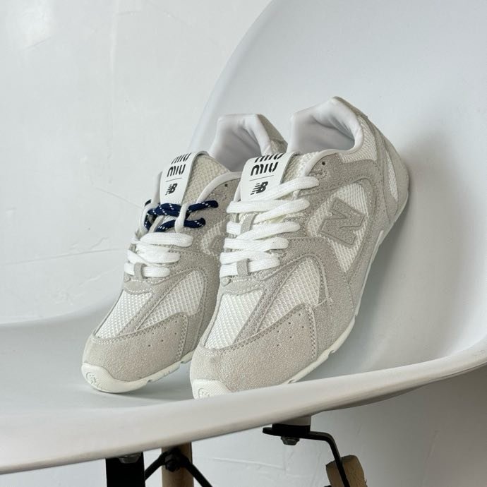 Sneakers Miu Miu x New Balance 530