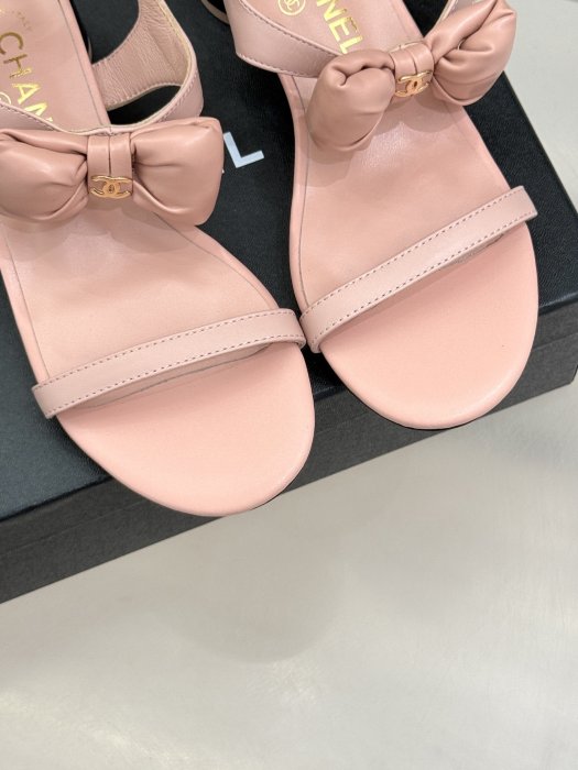 Босоножки фото 7