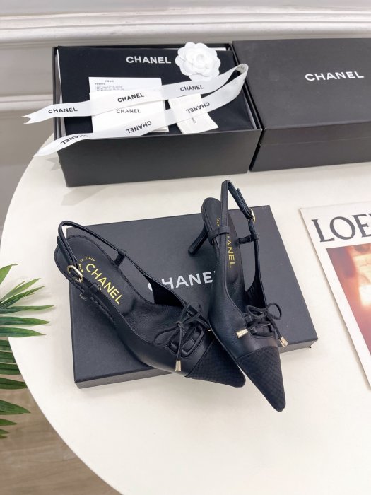 Босоножки фото 2