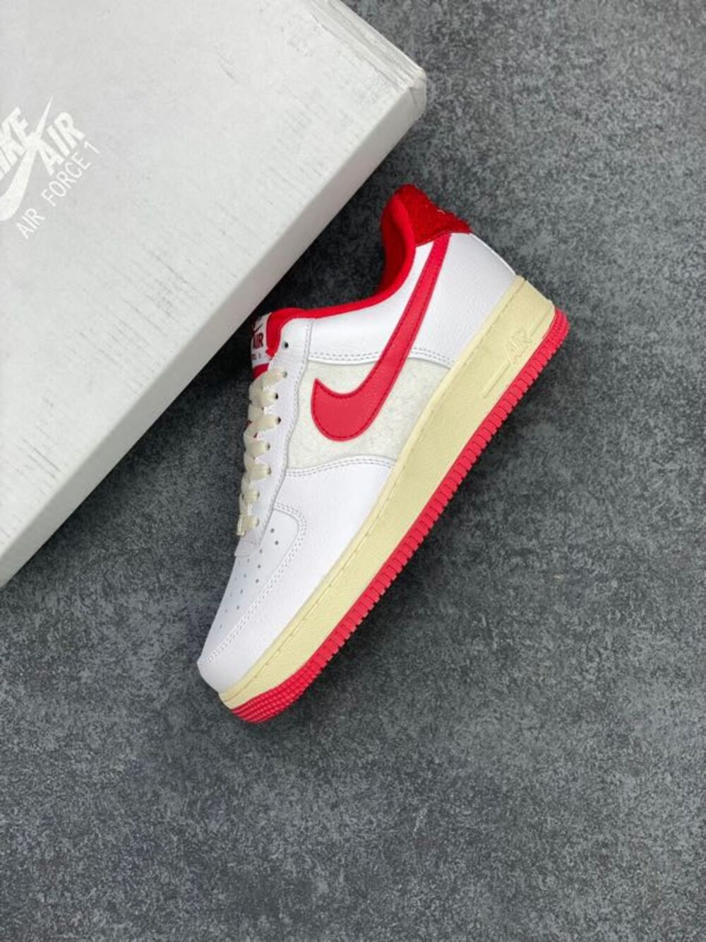 Sneakers  Air Force 1 07 Low White Red DO5220-101 фото 7