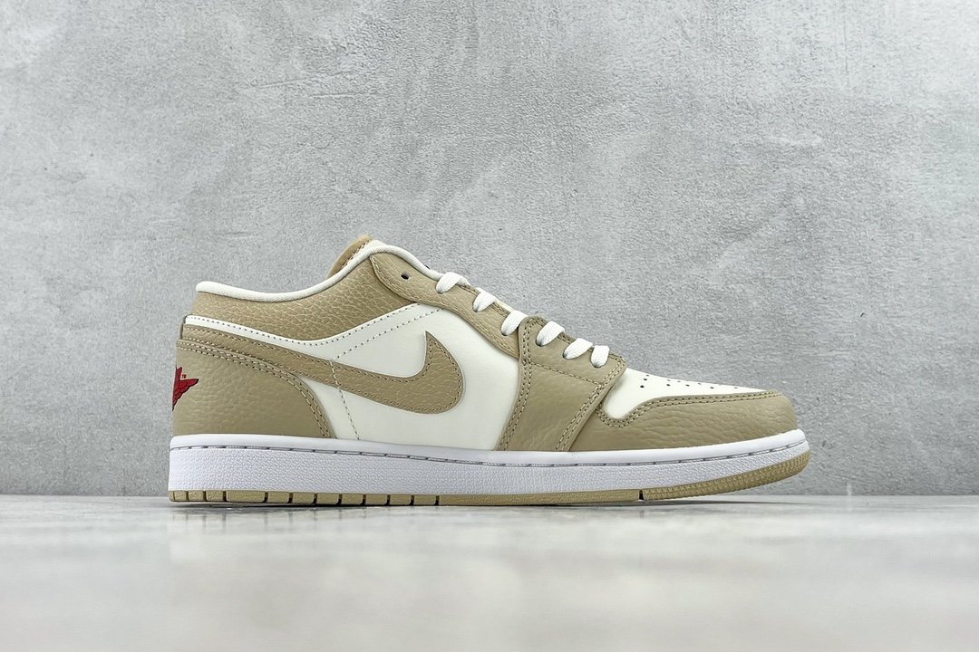 Кроссовки Air Jordan 1 Low SE FB7168-121 фото 2