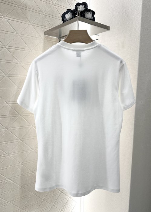 T-shirt women's фото 2