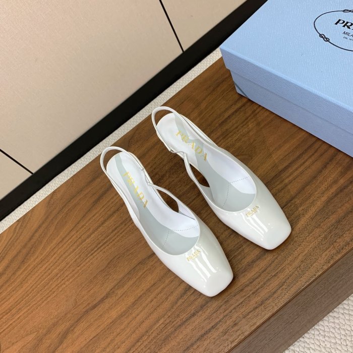 Босоножки фото 3