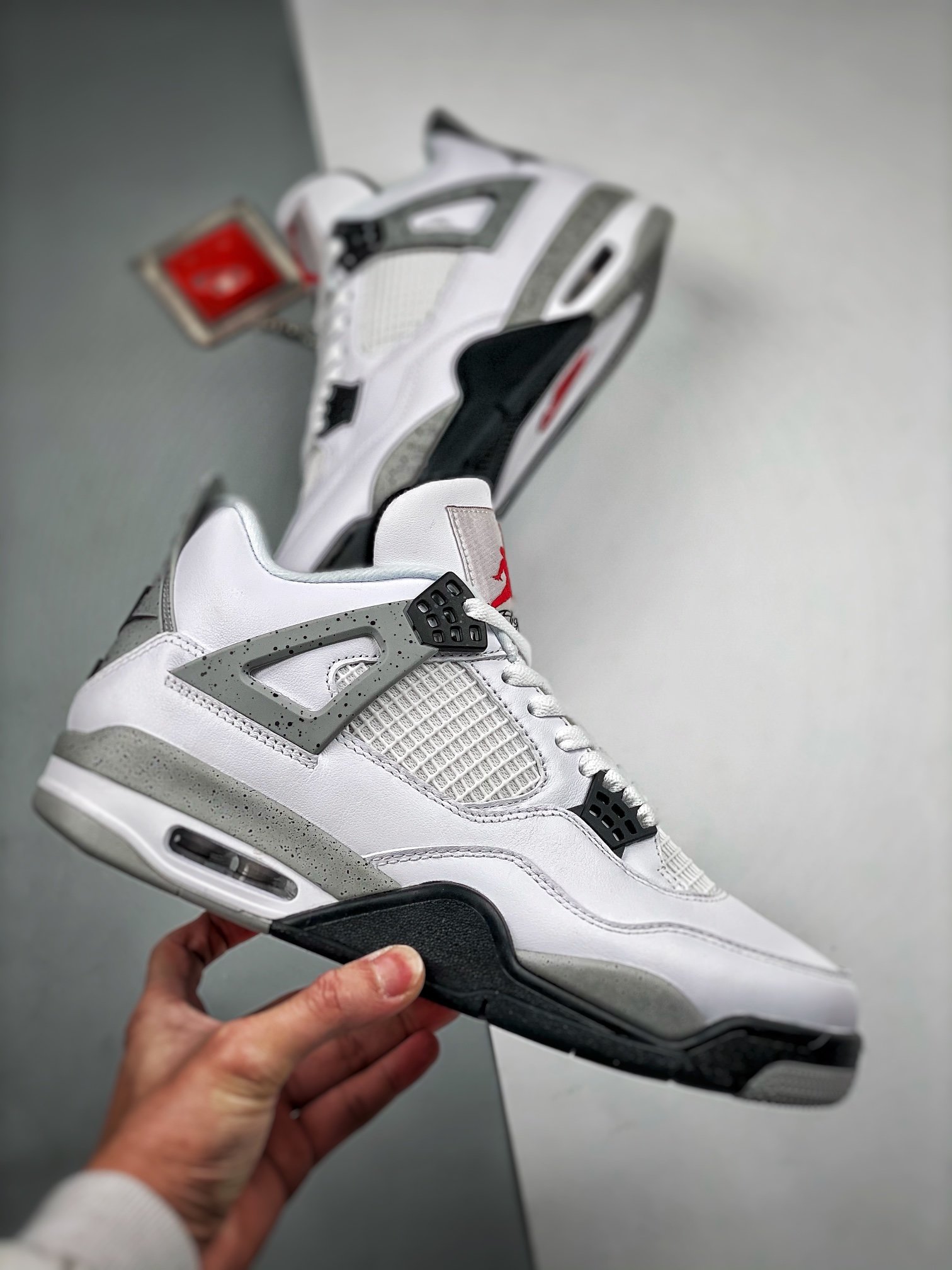 Кросівки Air Jordan 4 Retro White Cement фото 4