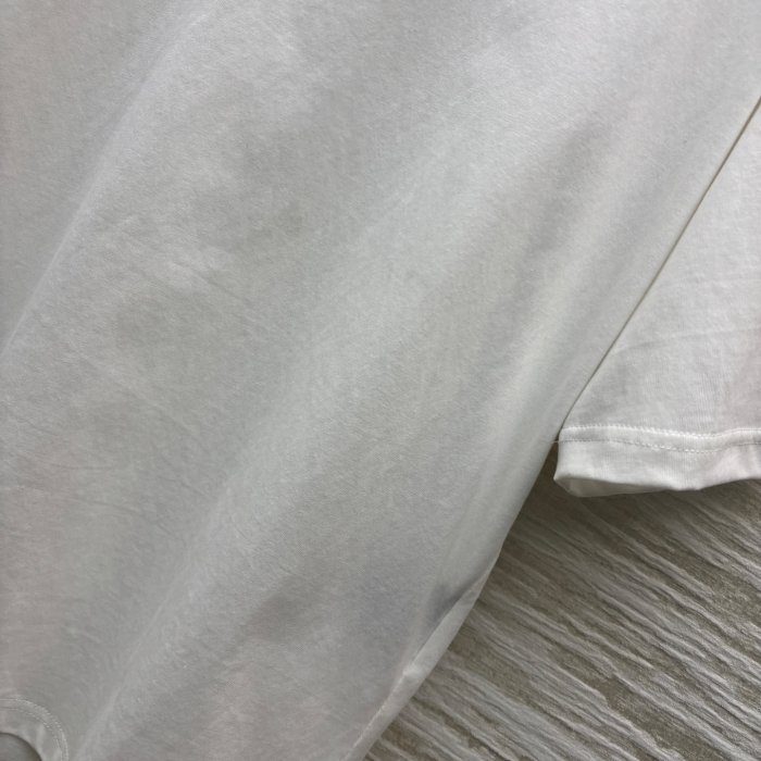 Футболка жіноча фото 7