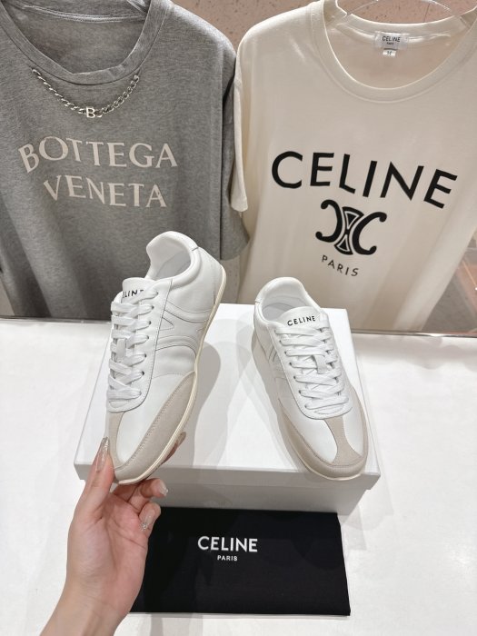 Кроссовки фото 3