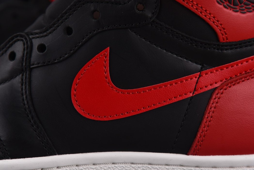 Кроссовки Air Jordan 1 Retro High фото 12