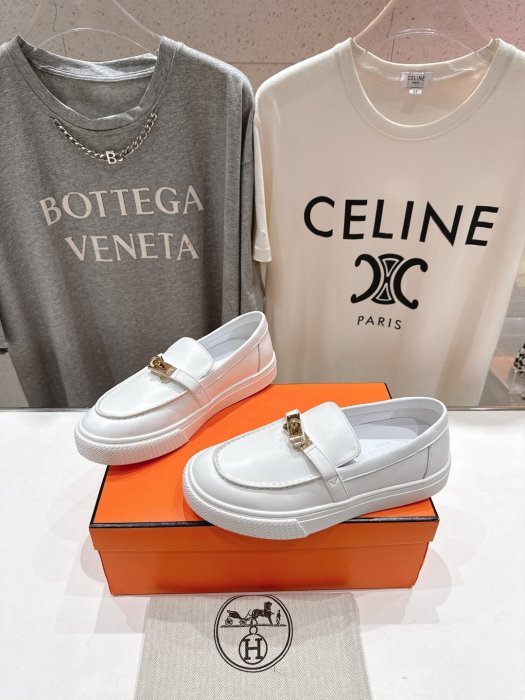 Лоферы женские фото 3