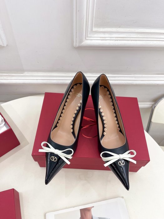 Туфлі жіночі Valentino Garavani