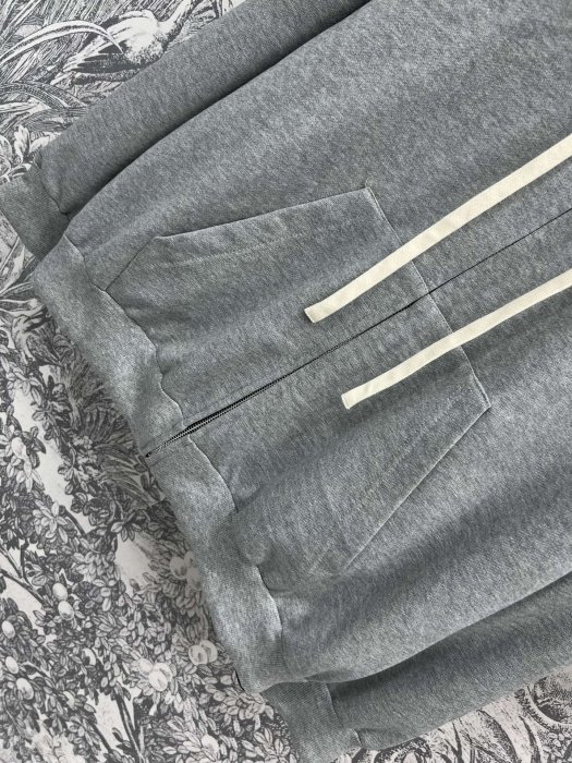 Костюм женский фото 3