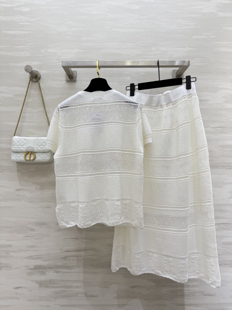 Костюм жіночий фото 9