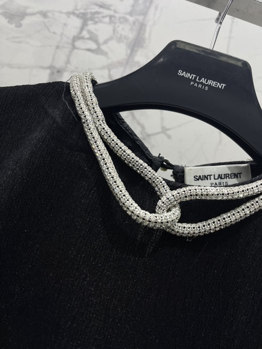 T-shirt women's фото 3