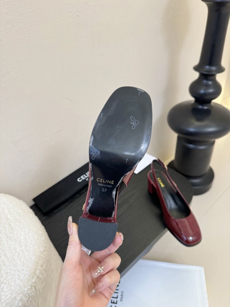 Босоніжки фото 9